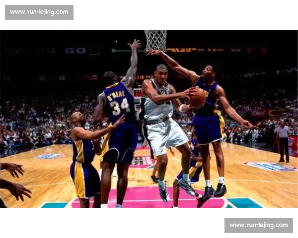 詹姆斯官宣退役时间！28 城巡演致敬科比，4 万分传奇终章开启