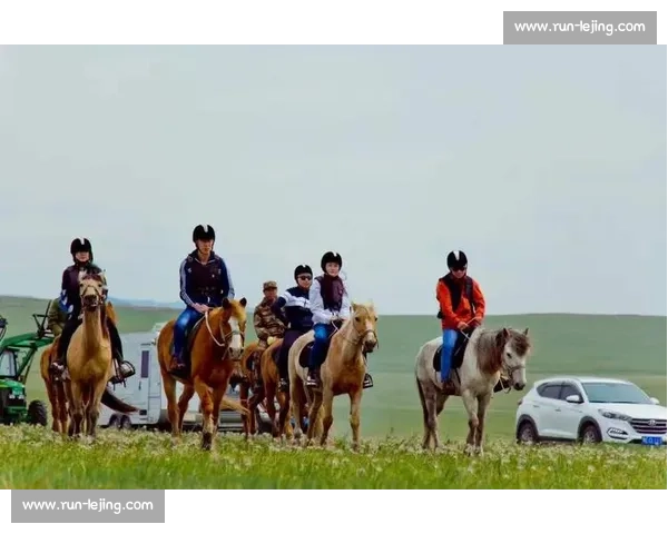 马背天骄：锡林郭勒草原驯马人的传奇与传承